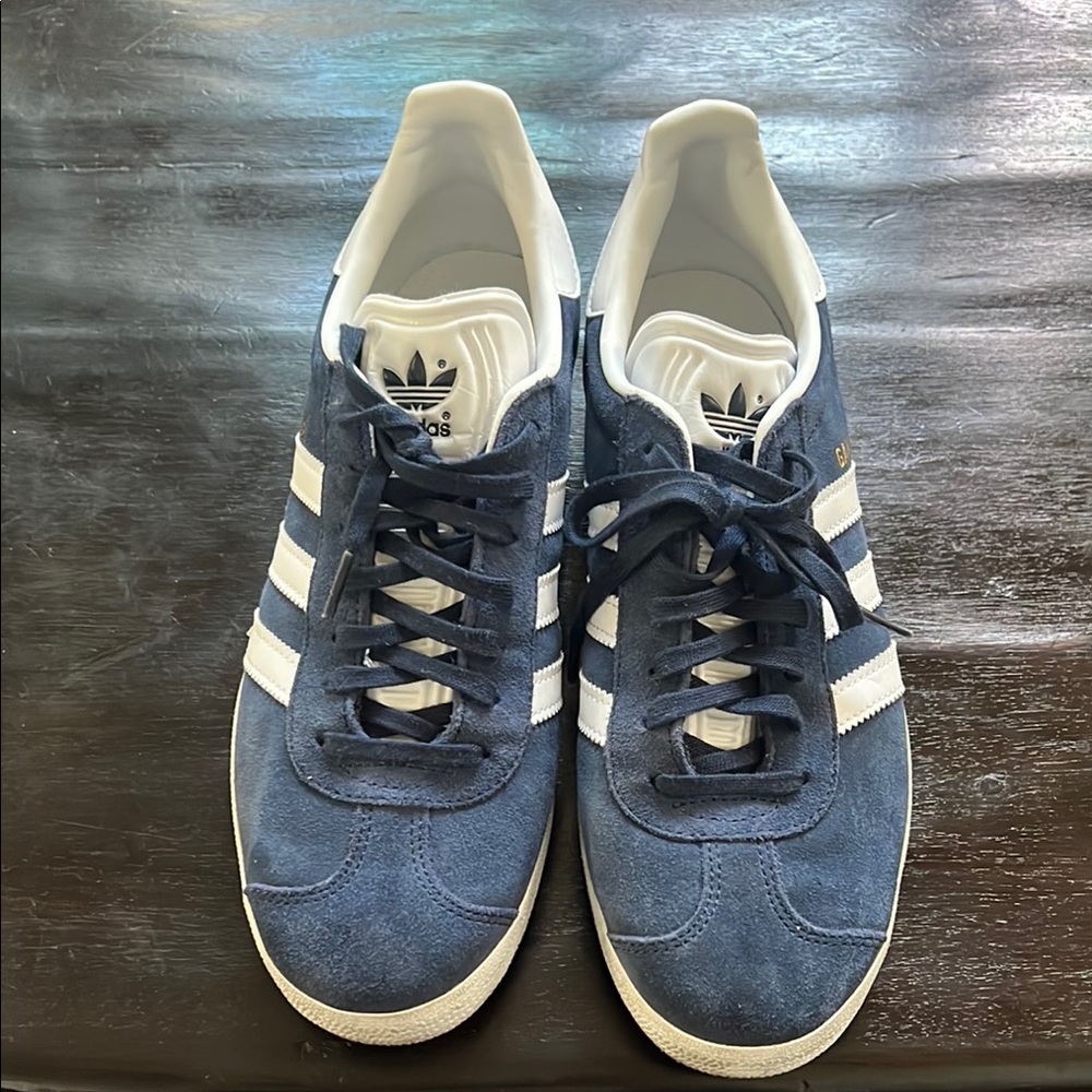 Adidas Gazelle Men's navy Blue Suede Sneakers 8.5